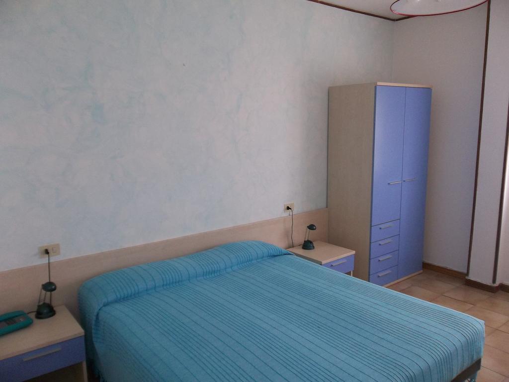 Albergo Ristorante Gori Ameglia Værelse billede